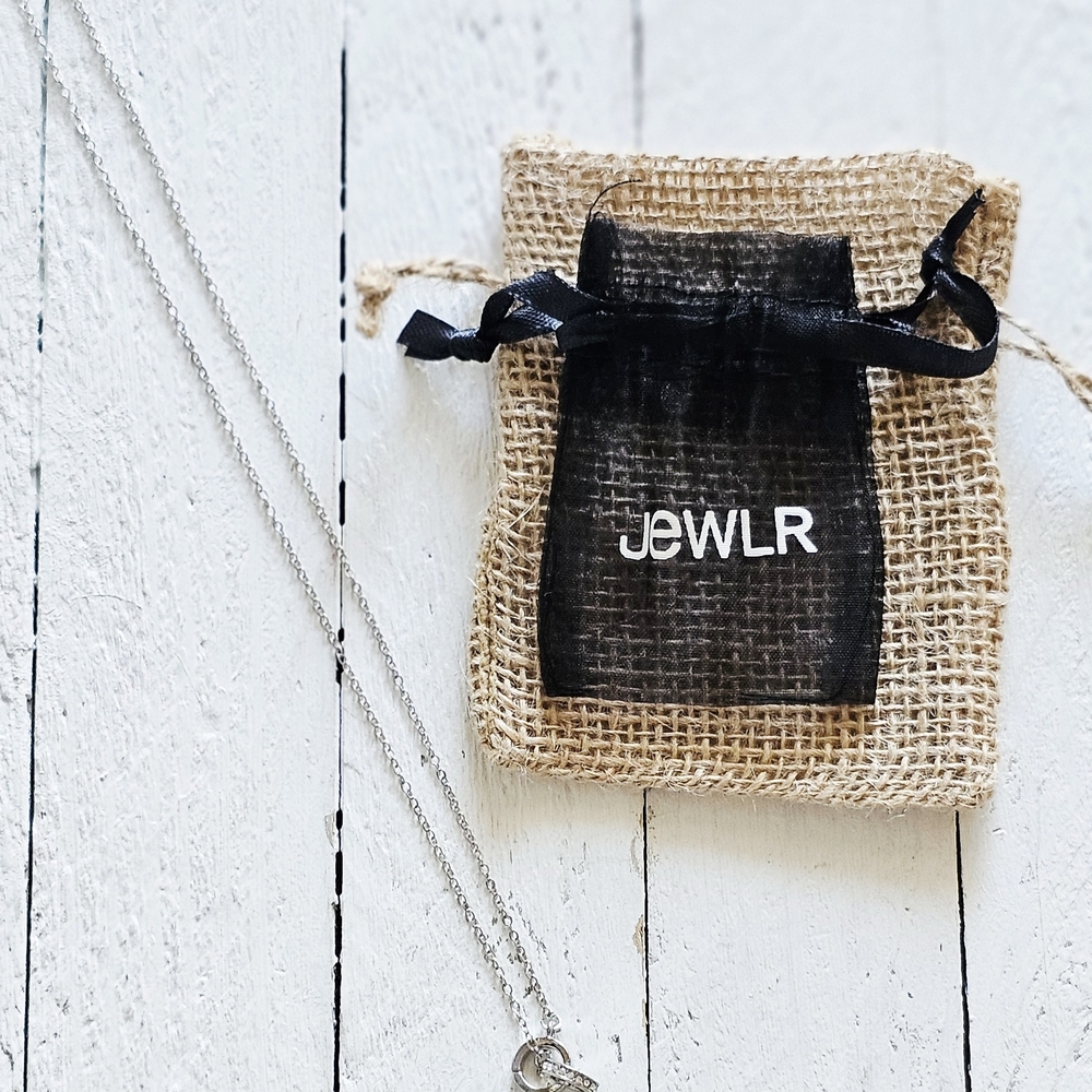 Silver Minimalist Necklace with Thin Chain